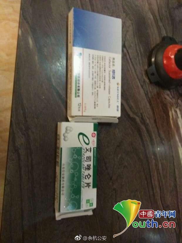 杭州一小伙赌博输钱无力|凯发668k8下载首页偿还 酒店内直播自杀
